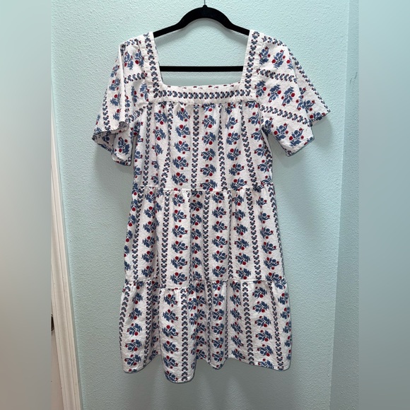 LOFT Dresses & Skirts - LOFT Blue and Red Floral Midi Dress - Size M
